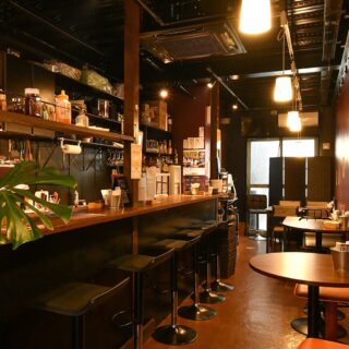 🍽️ Watariの魅力は料理だけじゃない！ 木…